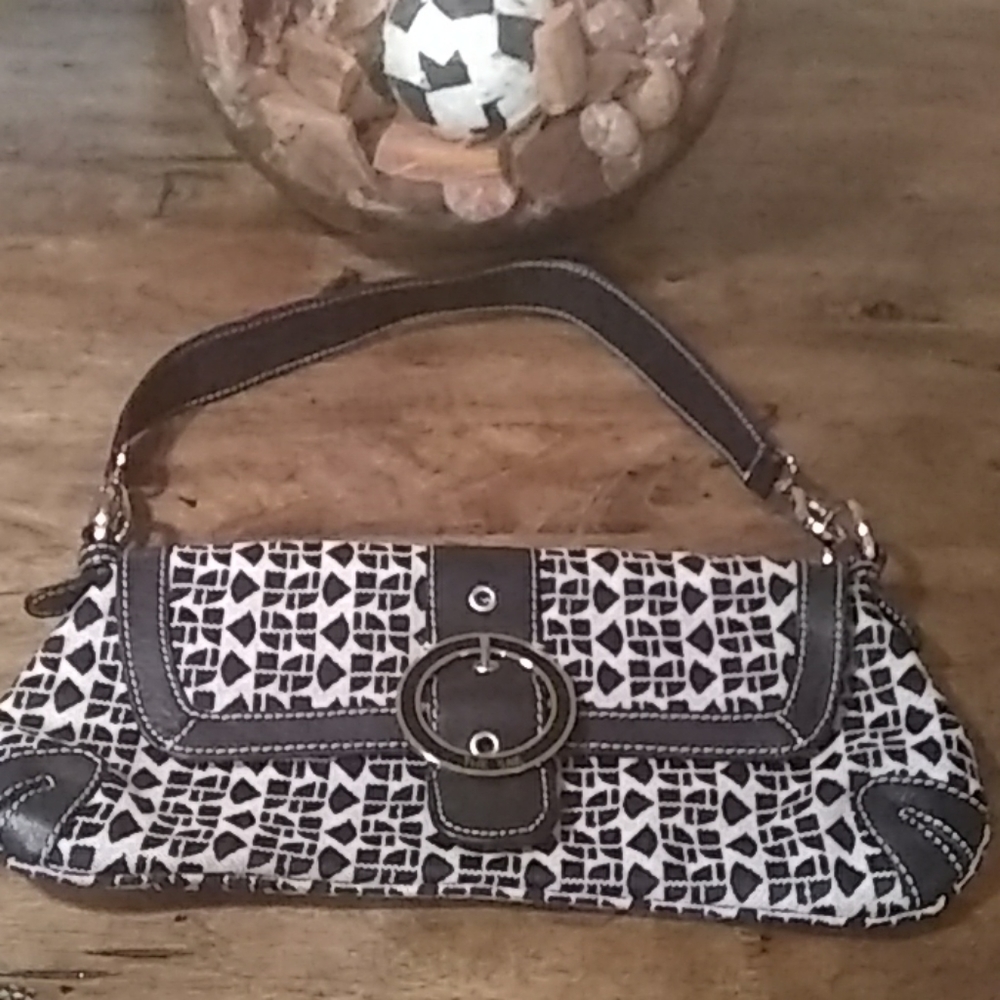 The Sak Clutch Purse Black